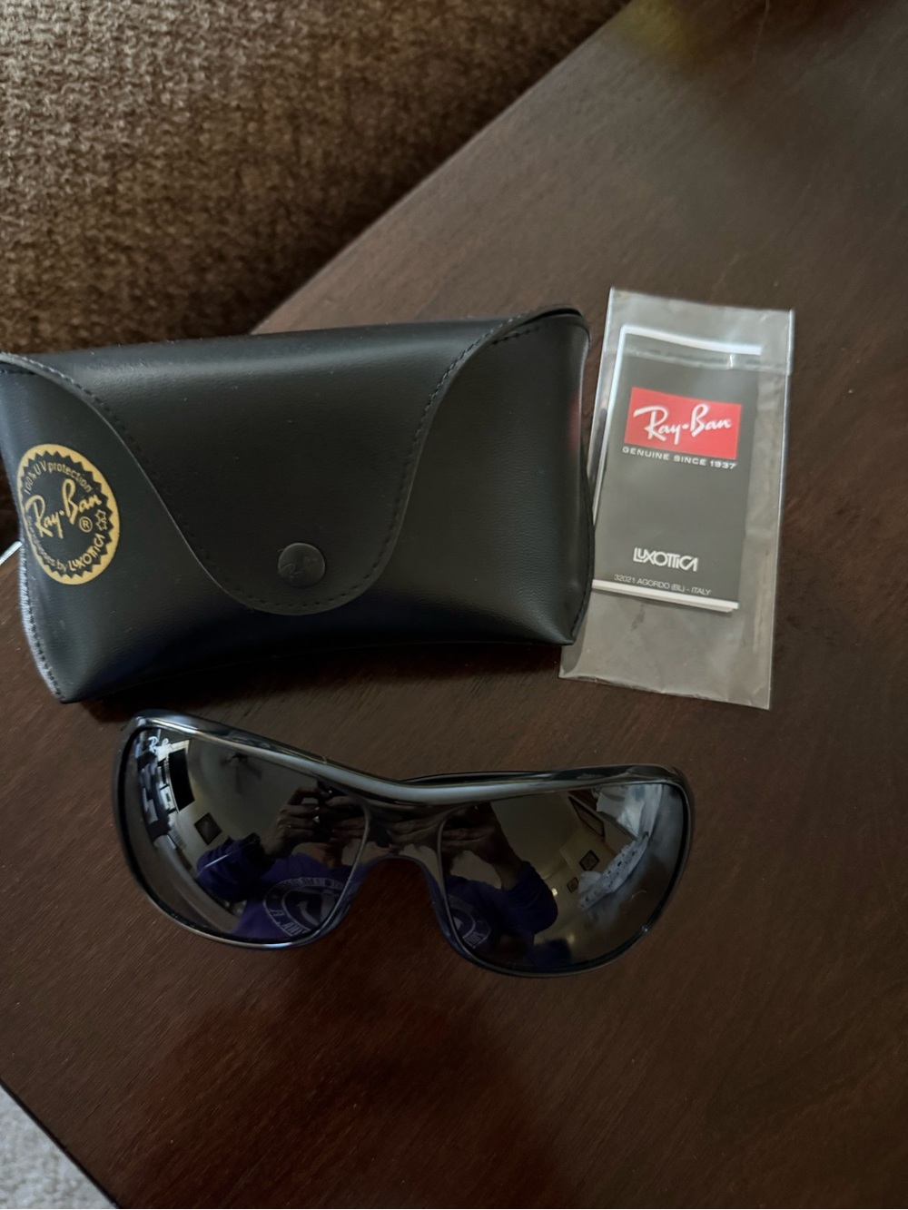 Ray-Ban Black Sunglasses RB 4097 601/8G 3 N EUC - Picture 2 of 11